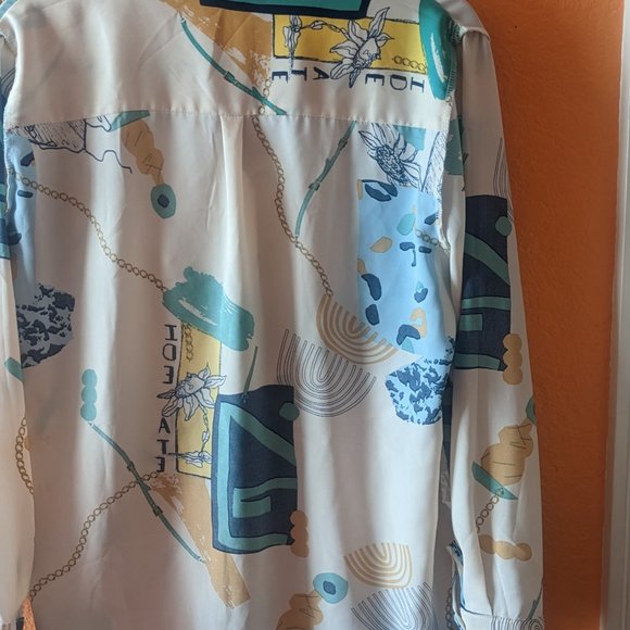 51. Menglu Women's Warm Cream Button Up Satin-Feel With Large Dispersed Abstract - Picture 7 of 7